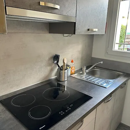 Bouton D'or Terrasse Grand Lit Coin Repas